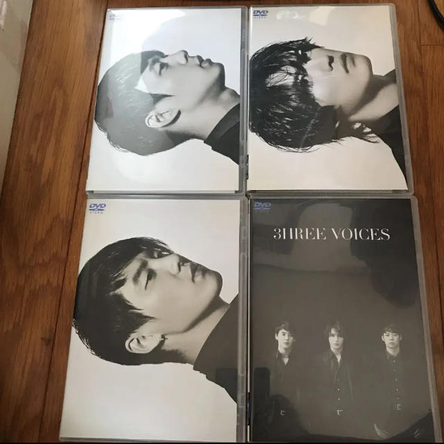 JYJ(ジェイワイジェイ)の「JUNSU/JEJUNG/YUCHUN/3HREE VOICES〈4枚組〉」 エンタメ/ホビーのDVD/ブルーレイ(ミュージック)の商品写真