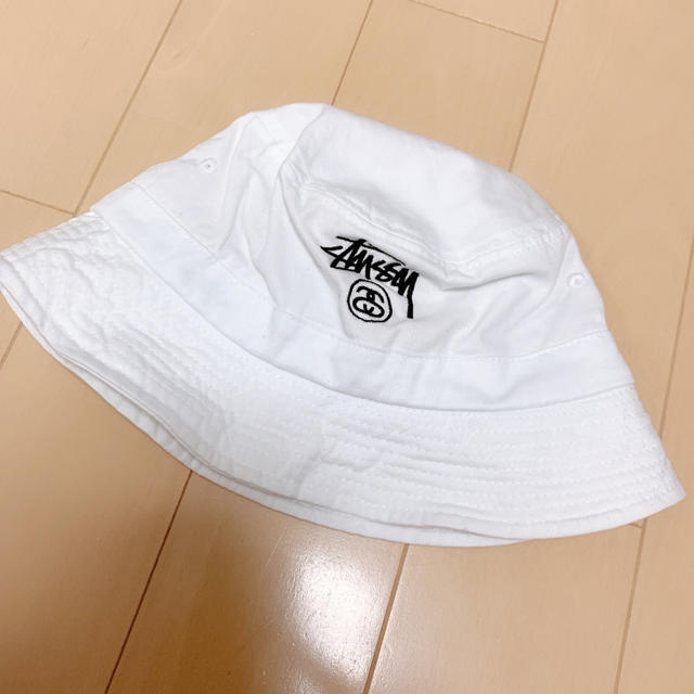 STUSSY(ステューシー)のSTUSSY バケハ レディースの帽子(ハット)の商品写真