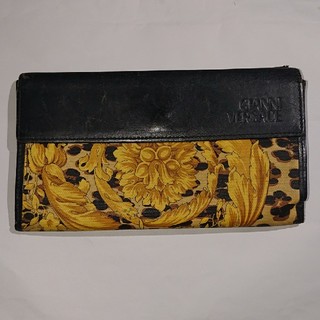 ヴェルサーチ(Gianni Versace) 財布(レディース)の通販 44点 