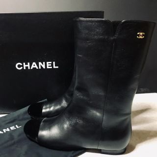 シャネル(CHANEL)のCHANEL  ブーツ/ブラック 36 1/2 (ブーツ)