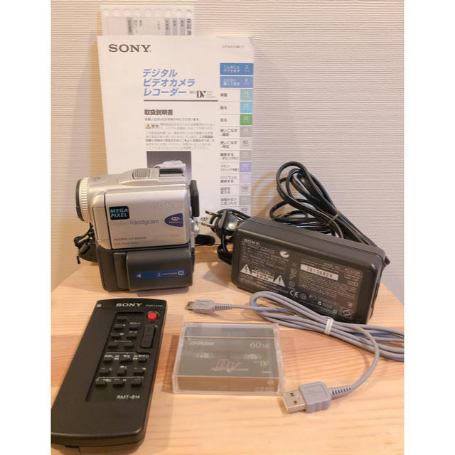 ハンディカム美品　SONY ハンディカム　ビデオカメラ DCR-PC101K 動作確認済み