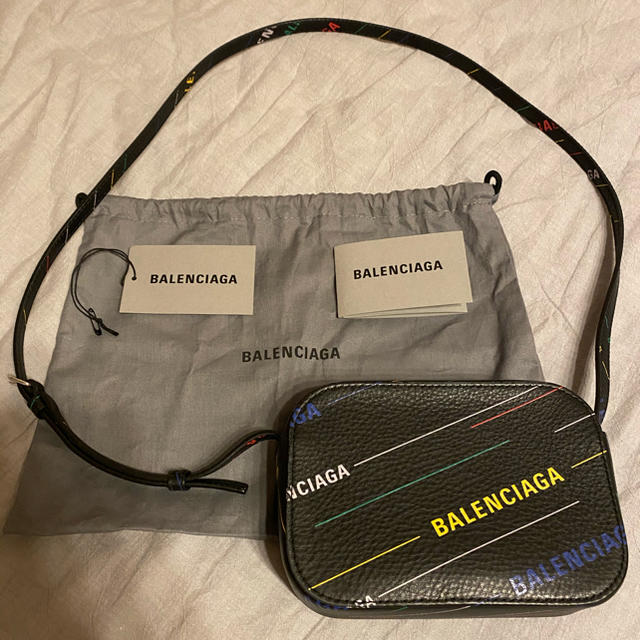 値下げ★正規品　BALENCIAGA  エブリデイ カメラ バッグ  XS