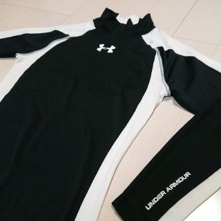 アンダーアーマー(UNDER ARMOUR)のアンダーアーマー SM アンダーシャツ (トレーニング用品)