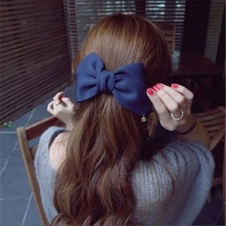 新品 🎀 リボンバレッタ ブラック 黒(バレッタ/ヘアクリップ)