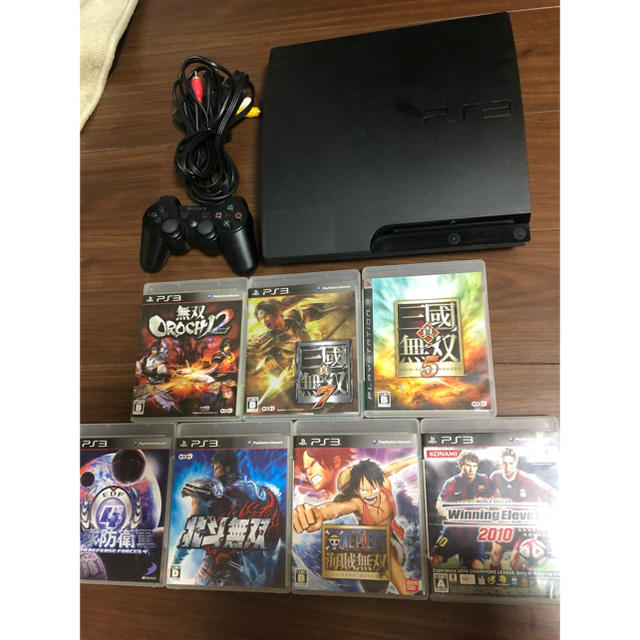 PlayStation3(プレイステーション3)のプレステ3  本体　ブラック　ソフト7つ エンタメ/ホビーのゲームソフト/ゲーム機本体(家庭用ゲームソフト)の商品写真