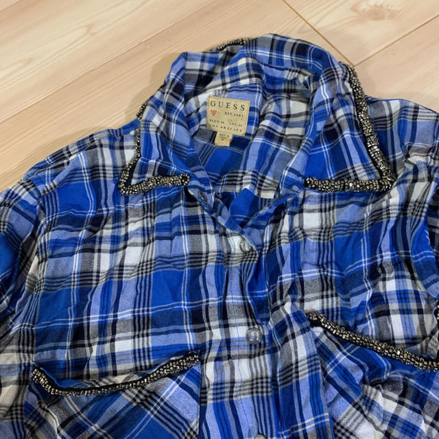 GUESS(ゲス)のguess ビジュー  チェック柄　シャツ レディースのトップス(シャツ/ブラウス(長袖/七分))の商品写真