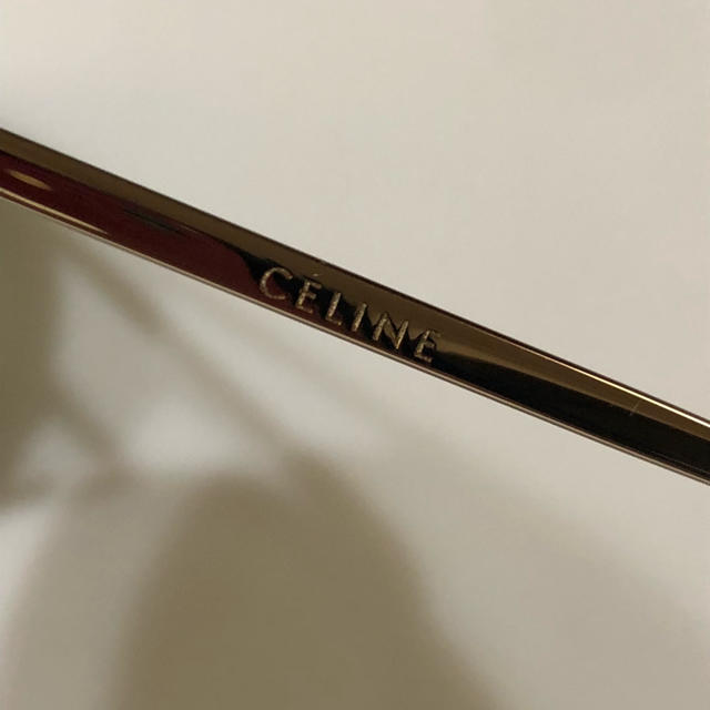 celine(セリーヌ)の最終再値下☆半額以下☆三万六千円引☆新品☆定価55000円CELINEサングラス レディースのファッション小物(サングラス/メガネ)の商品写真