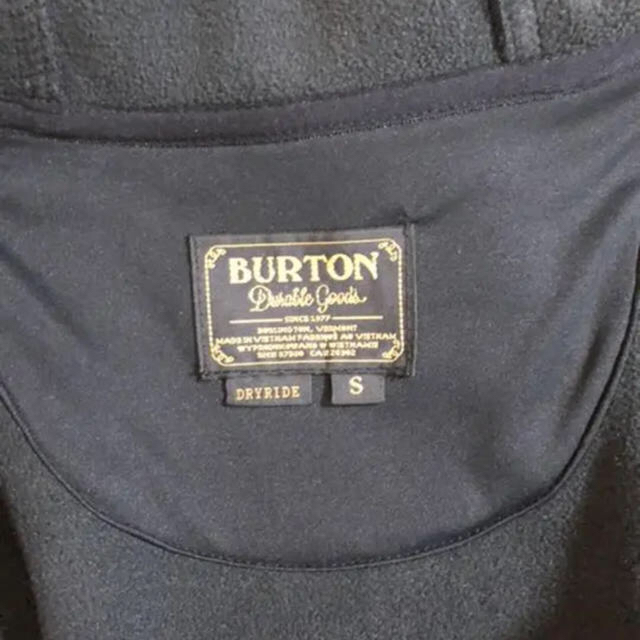 BURTON(バートン)のバートン　撥水パーカー　ボードウェア スポーツ/アウトドアのスノーボード(ウエア/装備)の商品写真