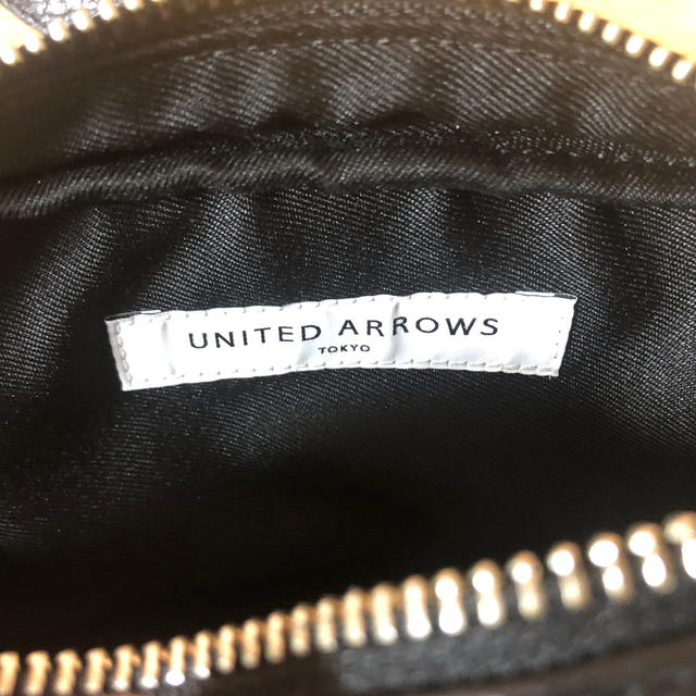 UNITED ARROWS(ユナイテッドアローズ)のユナイデッドアローズ ミニショルダーバッグ メンズのバッグ(ショルダーバッグ)の商品写真