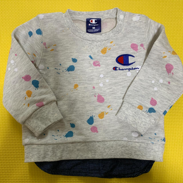 Champion(チャンピオン)のチャンピオン トレーナー 90 キッズ/ベビー/マタニティのキッズ服女の子用(90cm~)(Tシャツ/カットソー)の商品写真