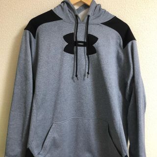 アンダーアーマー(UNDER ARMOUR)の【値下げ】UNDER ARMOUR パーカー XL(パーカー)