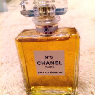 シャネル(CHANEL)のCHANEL♡No5 香水(香水(女性用))