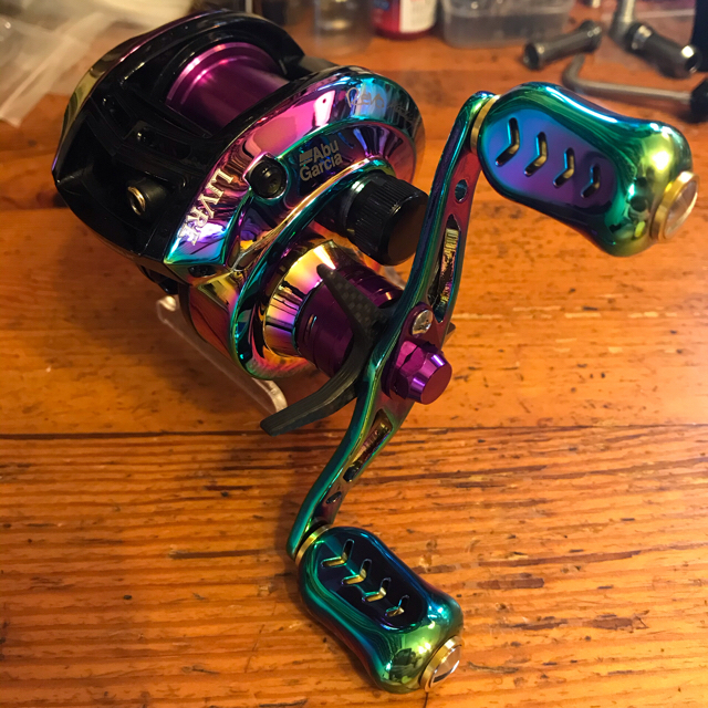 値下✴︎3mm厚90mm✴︎オーロラ✴︎アブ.ダイワ用オフセットハンドル