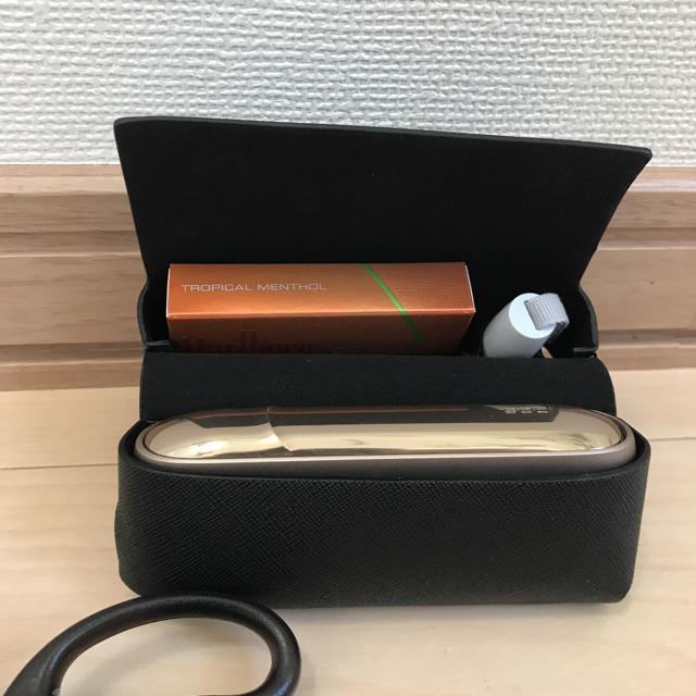 IQOS(アイコス)の【新品】IQOS 3 IQOS 3 DUO ケース ブラック メンズのファッション小物(タバコグッズ)の商品写真