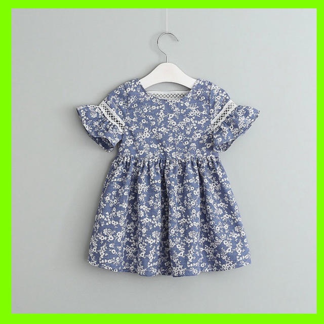 ベビー　キッズ　女の子　花柄　ワンピース　リボン　フレア　100 キッズ/ベビー/マタニティのキッズ服女の子用(90cm~)(ワンピース)の商品写真