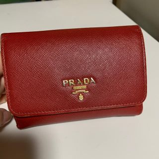 プラダ(PRADA)のPRADA 折り財布　サフィアーノレザー  レッド(財布)