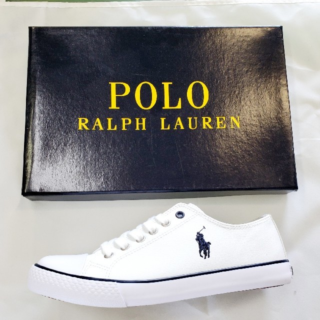 POLO RALPH LAUREN(ポロラルフローレン)の新品！ポロラルフローレンスニーカー　23.5cm レディースの靴/シューズ(スニーカー)の商品写真