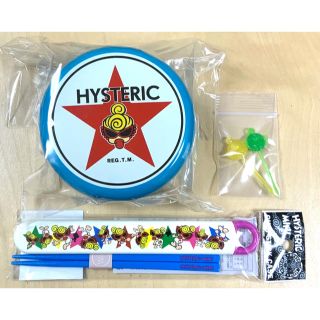 ヒステリックミニ(HYSTERIC MINI)のヒスミニ☆正規品☆新品☆2段式☆お弁当箱☆お箸☆ピック☆セット☆ブルー(弁当用品)