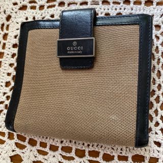 グッチ(Gucci)のGUCCI 二つ折り財布(財布)