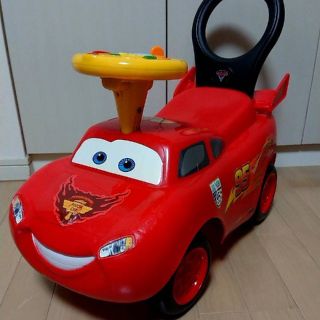 ディズニー(Disney)のカーズ マックイーン 手押し車(手押し車/カタカタ)