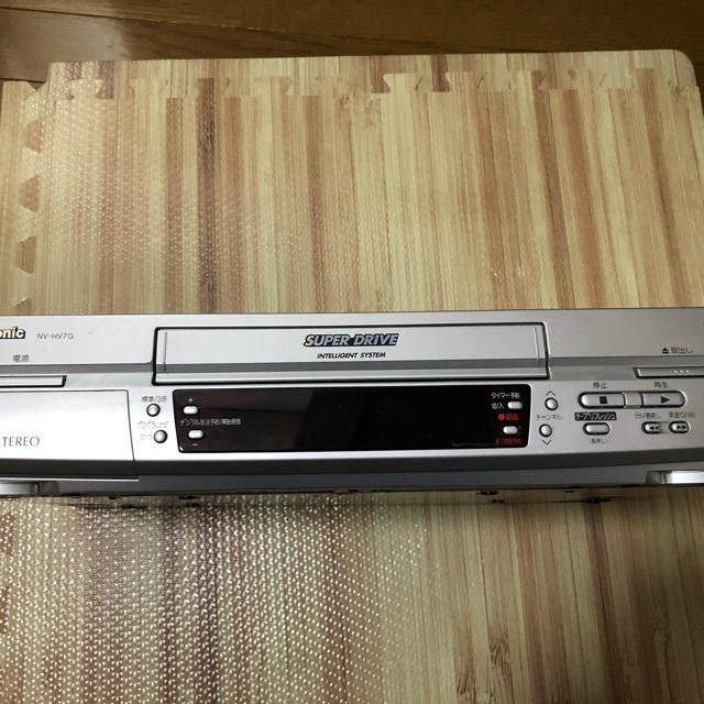 Panasonic(パナソニック)のVHSビデオデッキ エンタメ/ホビーのエンタメ その他(その他)の商品写真