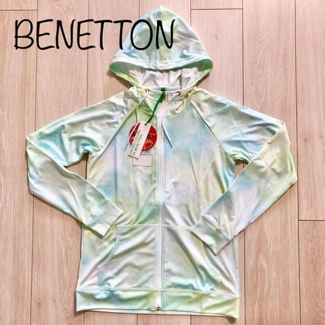 BENETTON(ベネトン)の新品 ベネトン UVカット 水陸両用 水着 ラッシュガード タイダイ GN M レディースの水着/浴衣(水着)の商品写真