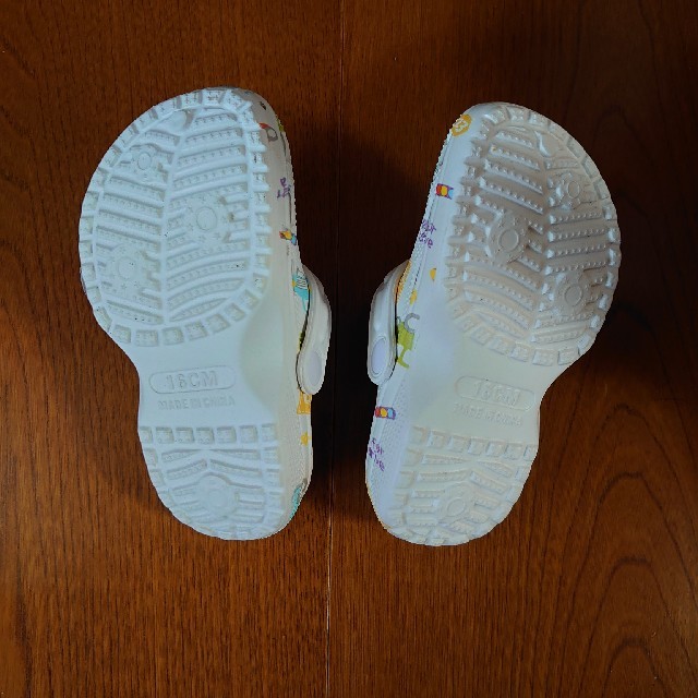 西松屋(ニシマツヤ)のサンダル キッズ/ベビー/マタニティのキッズ靴/シューズ(15cm~)(サンダル)の商品写真
