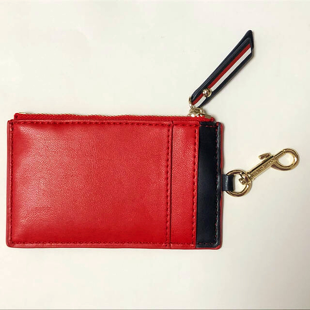 TOMMY HILFIGER(トミーヒルフィガー)のTOMY HILFIGER カードケース レディースのファッション小物(名刺入れ/定期入れ)の商品写真