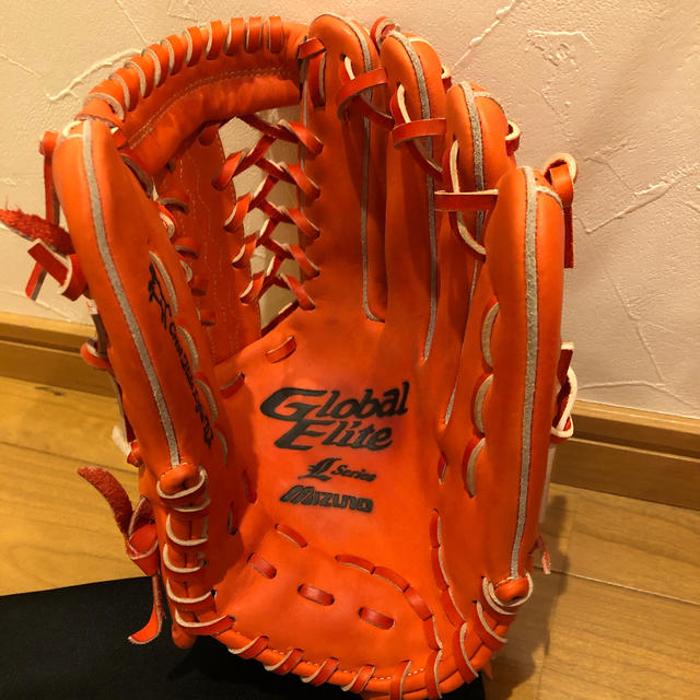 ミズノグローバルエリート軟式グローブ（外野手用）グラブ袋付 限界