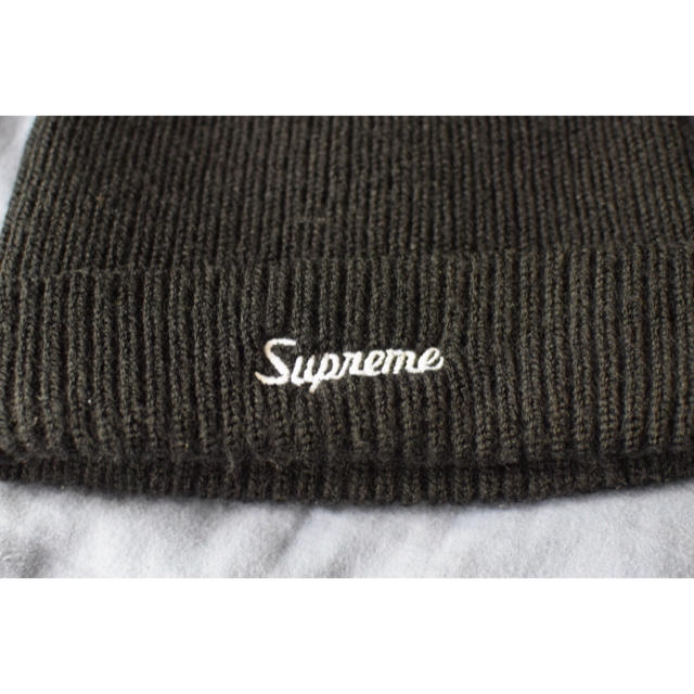 Supreme(シュプリーム)のsupreme ニットキャップ ビーニー 黒 メンズの帽子(ニット帽/ビーニー)の商品写真