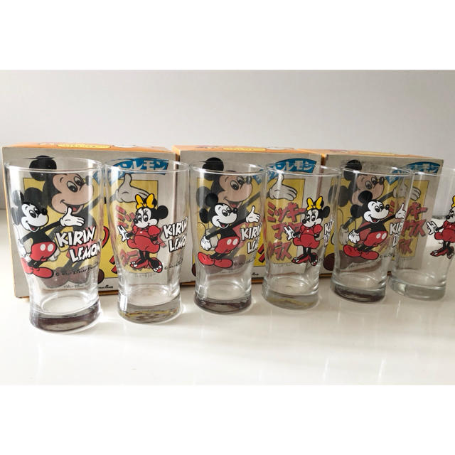 Disney(ディズニー)のディズニー　キャラクター　グラス　2個×3(非売品) エンタメ/ホビーのおもちゃ/ぬいぐるみ(キャラクターグッズ)の商品写真