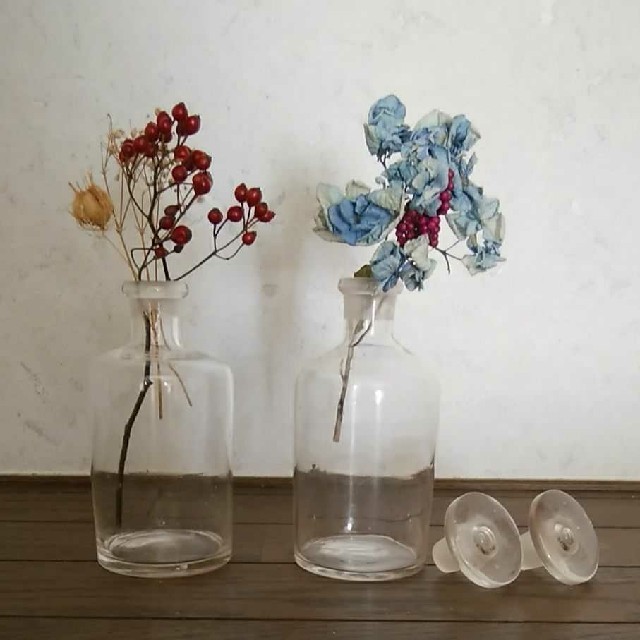 薬瓶 アンティーク レトロ ドライフラワーの花瓶や一輪挿しに エンタメ/ホビーの美術品/アンティーク(ガラス)の商品写真