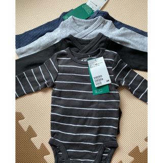 エイチアンドエム(H&M)のH&M 新生児ローンパス4枚セット(ロンパース)