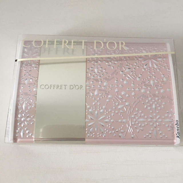 COFFRET D'OR(コフレドール)のコフレドール パクト用ケース 新品未使用 コスメ/美容のベースメイク/化粧品(その他)の商品写真