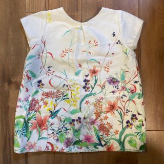 ザラキッズ(ZARA KIDS)のzara  baby kids 花柄　ワンピース　美品(Ｔシャツ)