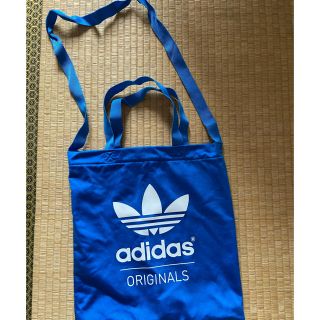 アディダス(adidas)のadidasのショルダーバッグ(ショルダーバッグ)