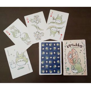 ジブリ(ジブリ)の隣のトトロジャンボトランプ(トランプ/UNO)