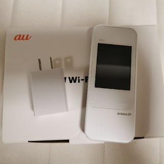 エーユー(au)のW04(PC周辺機器)