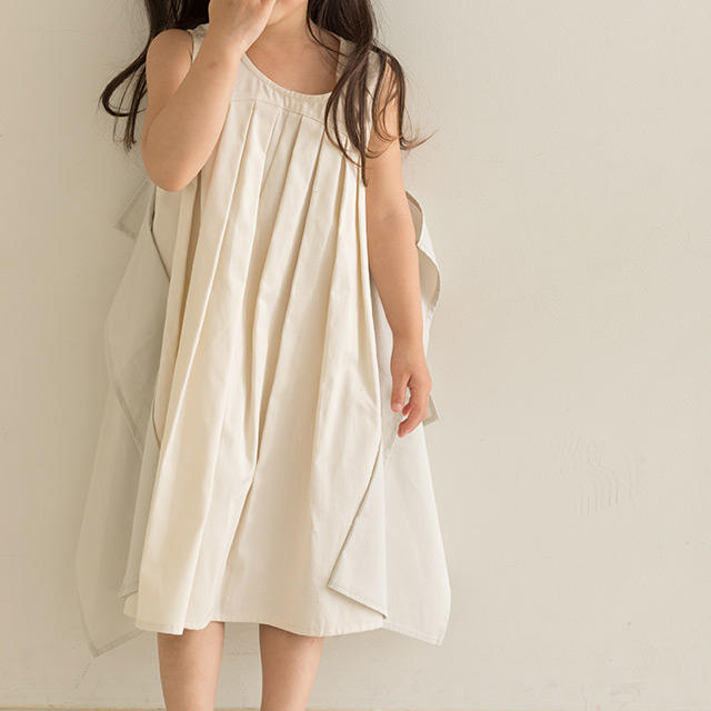 fifth(フィフス)のnunuforme 2019SS スクエアパッチワンピース /Ivory キッズ/ベビー/マタニティのキッズ服女の子用(90cm~)(ワンピース)の商品写真