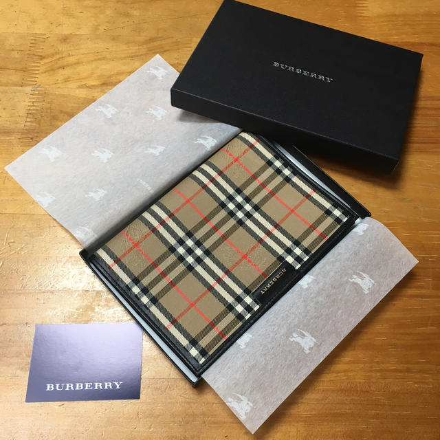 新品・未使用 バーバリー ブックカバーBurberry