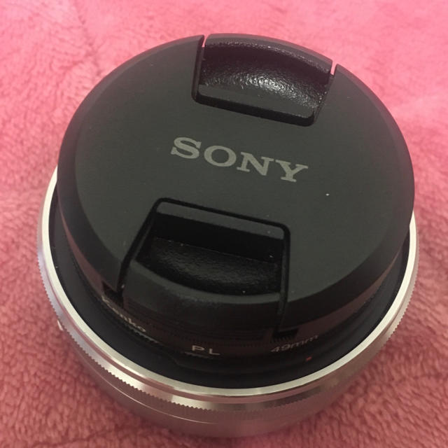 美品 SONY α SEL16F28 レンズ