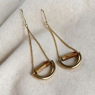 ピアス(ピアス)