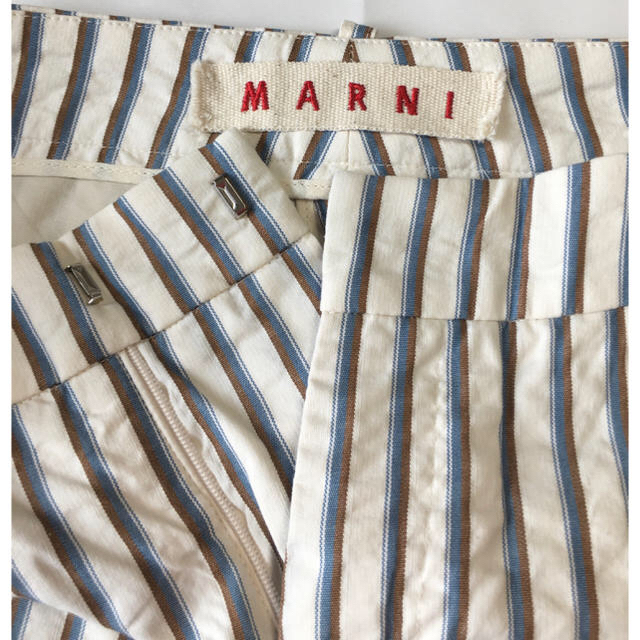 Marni(マルニ)のMARNI(マルニ) ストライプ　ストレートパンツ レディースのパンツ(カジュアルパンツ)の商品写真