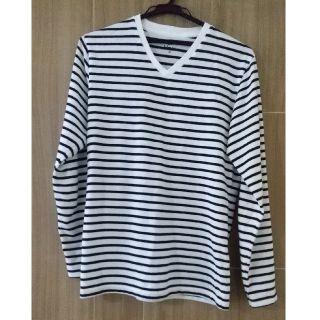 ユニクロ(UNIQLO)のVネック ボーダーカットソー(Tシャツ/カットソー(七分/長袖))