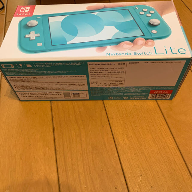 Nintendo Switch(ニンテンドースイッチ)の新品未開封　Nintendo Switch  Lite ターコイズ エンタメ/ホビーのゲームソフト/ゲーム機本体(家庭用ゲーム機本体)の商品写真