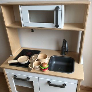 イケア(IKEA)のIKEA おままごとキッチンセット＋食材セット　値下げ(調理道具/製菓道具)