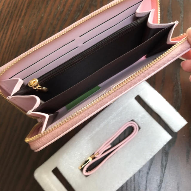 ピンク パステル カラー 長財布 タッセル ストラップ シンプル かわいいの通販 By Yui Plus ラクマ
