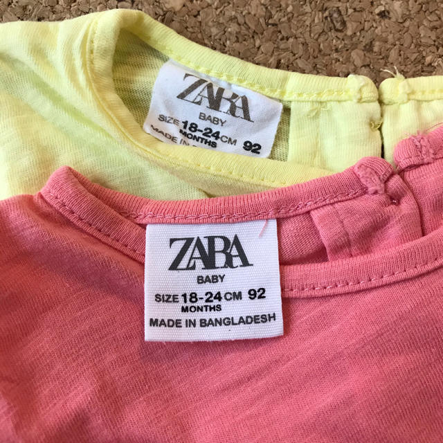 ZARA KIDS(ザラキッズ)のZARA ハート付きTシャツ2枚 キッズ/ベビー/マタニティのキッズ服女の子用(90cm~)(Tシャツ/カットソー)の商品写真