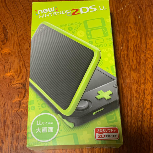 Nintendo ゲーム機本体 NEW ニンテンドー 2DS LL ブラック/ラ