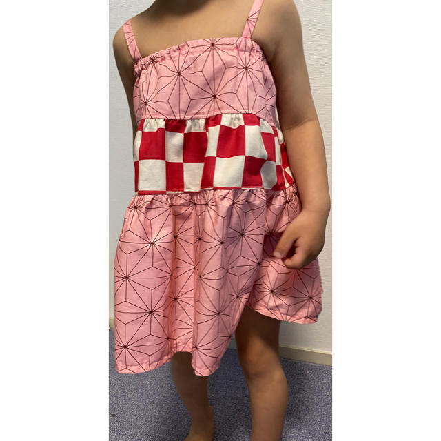 禰豆子 コスプレ風ティアードワンピース キッズ/ベビー/マタニティのキッズ服女の子用(90cm~)(ワンピース)の商品写真